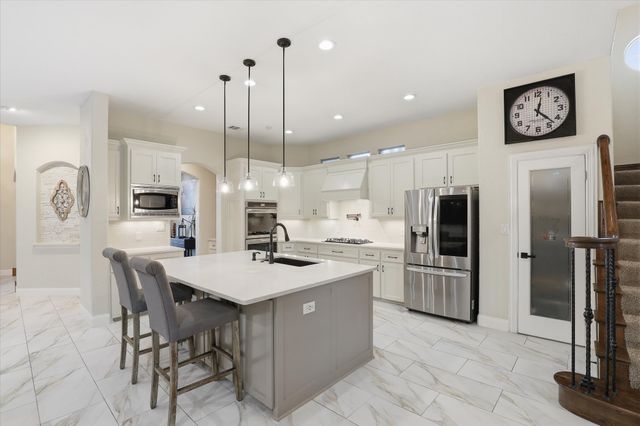 5832 Creek Crossing Lane, Sachse, TX 75048