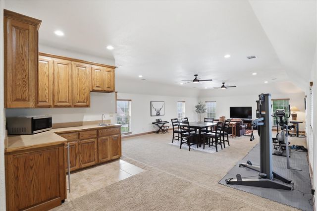5832 Creek Crossing Lane, Sachse, TX 75048
