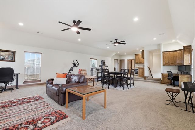 5832 Creek Crossing Lane, Sachse, TX 75048