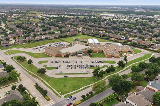 5832 Creek Crossing Lane, Sachse, TX 75048