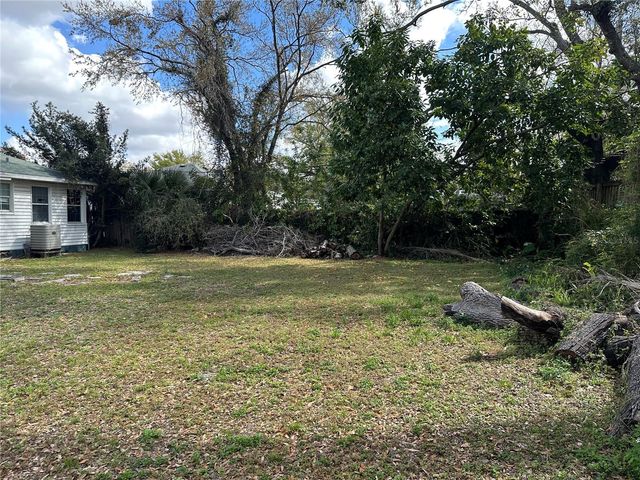 3620 W AZEELE STREET, Tampa, FL 33609