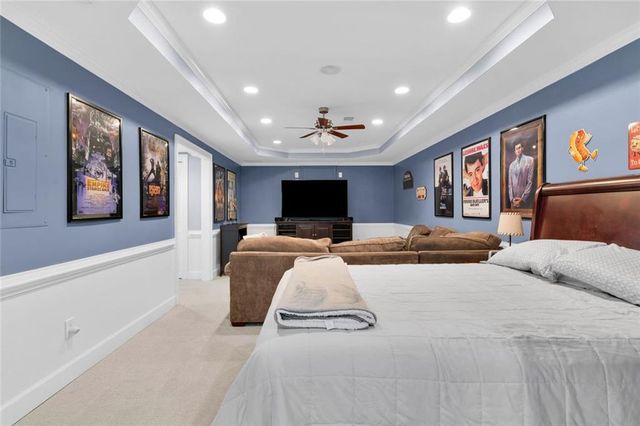 5021 Towne Lake Hills North, Woodstock, GA 30189