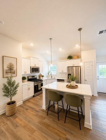 411 Zeus Mountains Dr Drive, Crosby, TX 77532