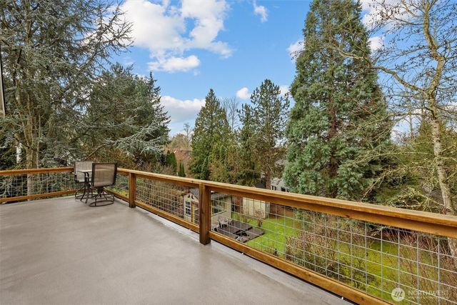 403 Slater Street S, Kirkland, WA 98033