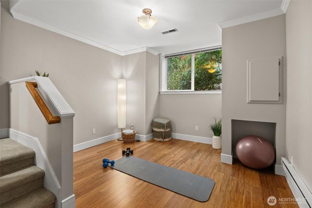 403 Slater Street S, Kirkland, WA 98033