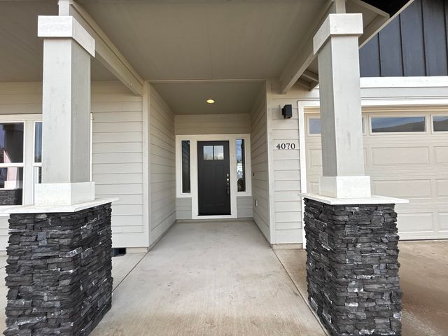 4015 SW 38th Place Lot 45, Redmond, OR 97756