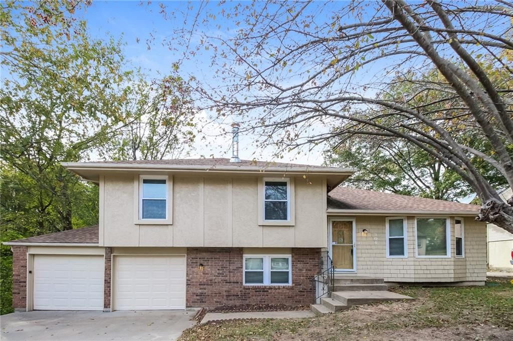 306 N Speck Avenue, Independence, MO 64056