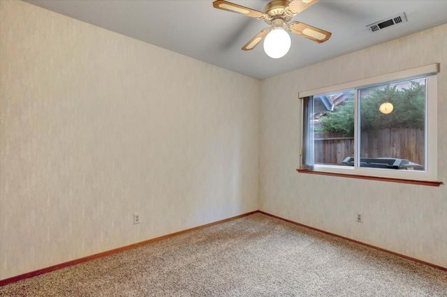 5316 Engle Rd, Carmichael, CA 95608