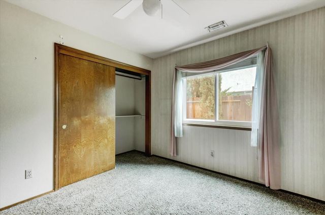 5316 Engle Rd, Carmichael, CA 95608