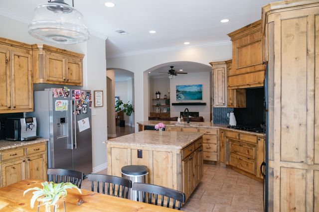305 Main Street, Roanoke, TX 76262