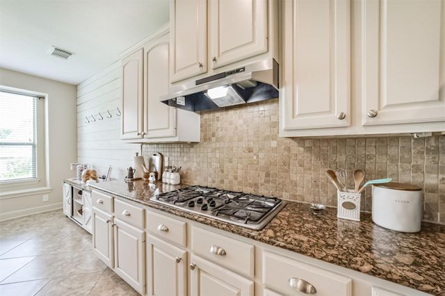 13631 Elm Shores Drive, Houston, TX 77044