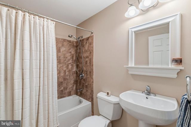 5650 COMPTON LN, Eldersburg, MD 21784