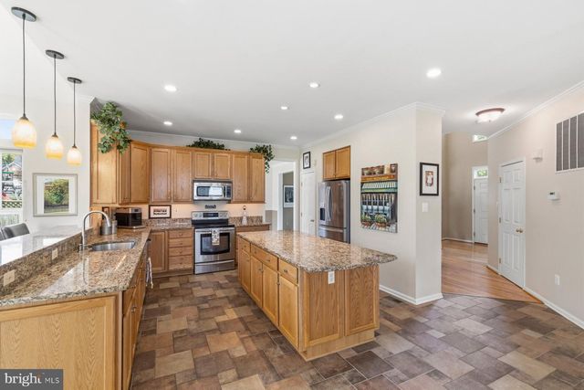 5650 COMPTON LN, Eldersburg, MD 21784