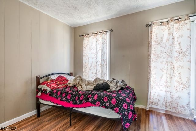 312 S Spring St, Elizabeth City, NJ 07201