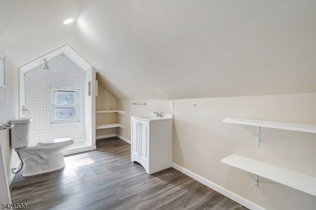 312 S Spring St, Elizabeth City, NJ 07201