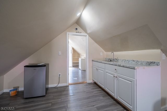 312 S Spring St, Elizabeth City, NJ 07201