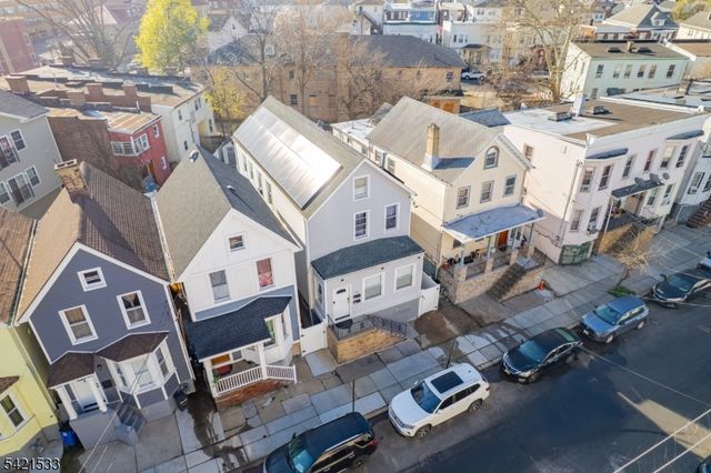 312 S Spring St, Elizabeth City, NJ 07201