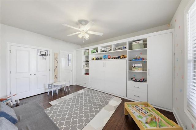 7118 SAILAWAY Drive, Flowery Branch, GA 30542