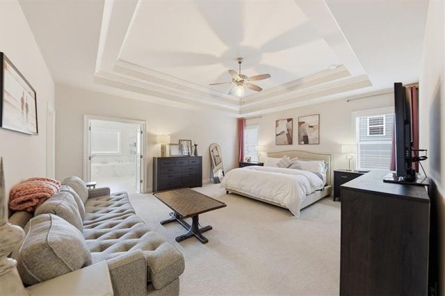 7118 SAILAWAY Drive, Flowery Branch, GA 30542