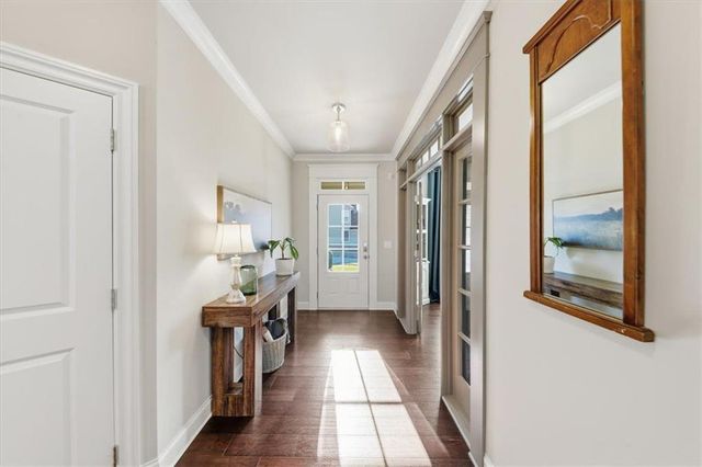 7118 SAILAWAY Drive, Flowery Branch, GA 30542