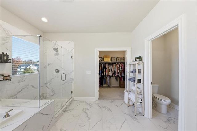 7118 SAILAWAY Drive, Flowery Branch, GA 30542