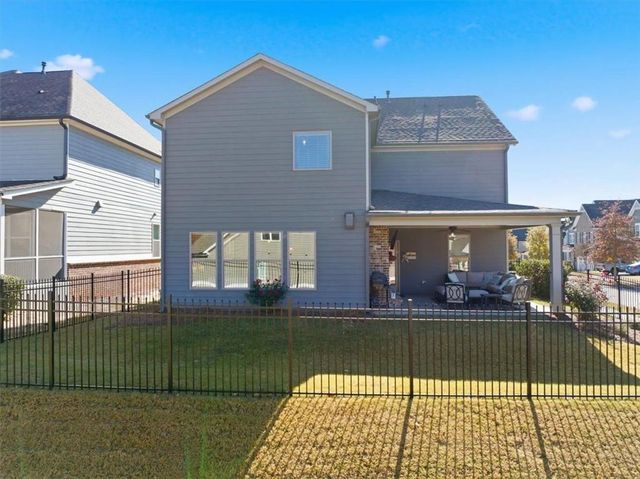 7118 SAILAWAY Drive, Flowery Branch, GA 30542