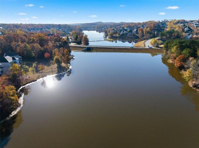 7118 SAILAWAY Drive, Flowery Branch, GA 30542