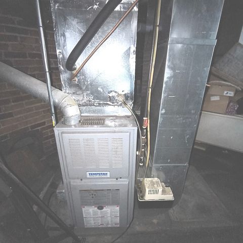 1717 S 4th Street, Rockford, IL 61104