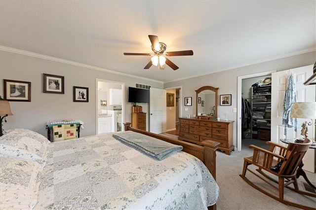 603 Canyon Drive, Pleasant Hill, MO 64080