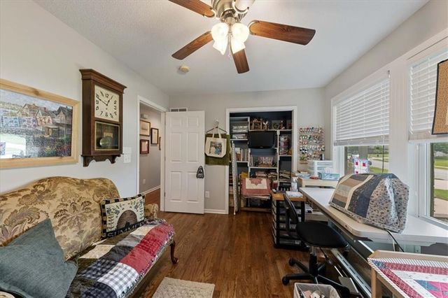 603 Canyon Drive, Pleasant Hill, MO 64080