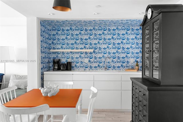 1100 West Ave 1014, Miami Beach, FL 33139