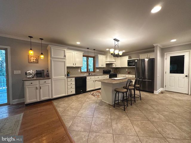 1128 RIDEN CT, Salisbury, MD 21804