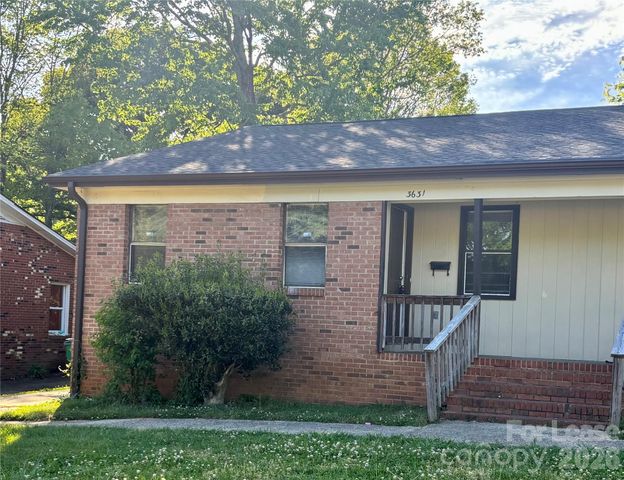 3633 Driftwood Drive, Charlotte, NC 28205