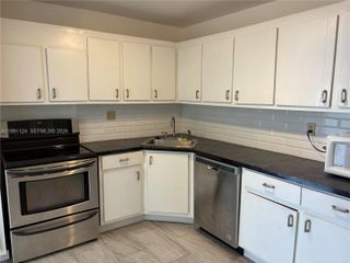 2750 NE 183rd St 1912, Aventura, FL 33160