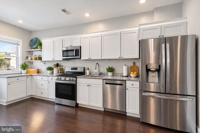 2327 W LANVALE ST, Baltimore, MD 21216