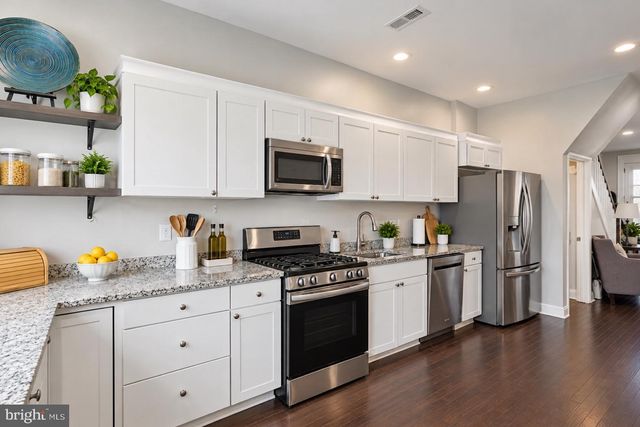 2327 W LANVALE ST, Baltimore, MD 21216