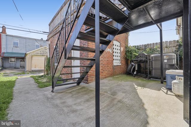 2327 W LANVALE ST, Baltimore, MD 21216