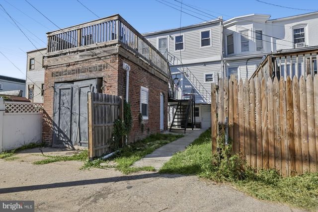2327 W LANVALE ST, Baltimore, MD 21216