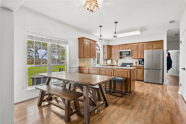 2 Schendel, Portland, TX 78374