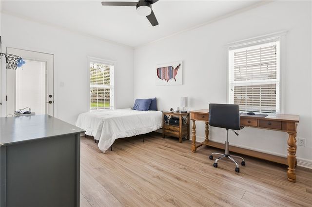 2 Schendel, Portland, TX 78374