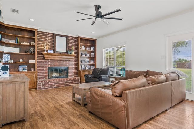 2 Schendel, Portland, TX 78374
