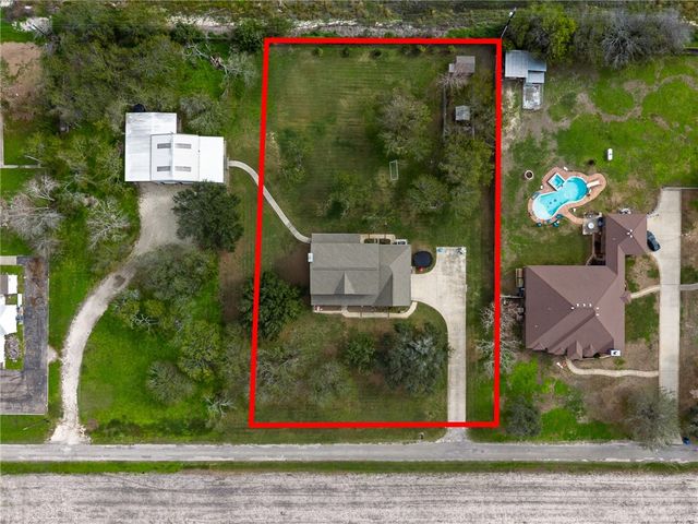 2 Schendel, Portland, TX 78374