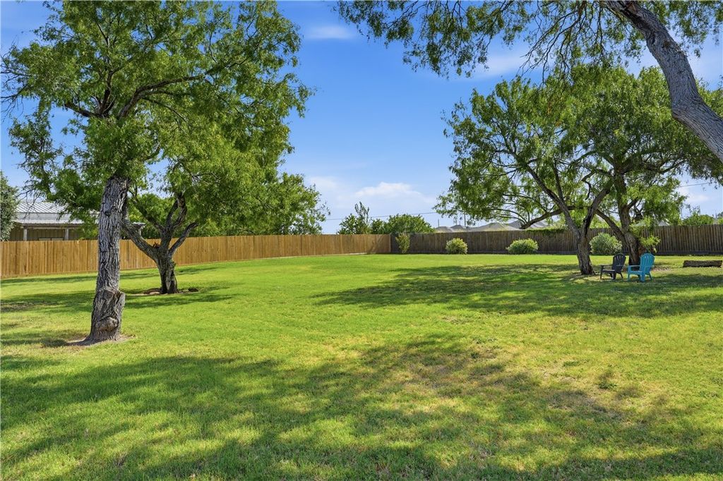 2 Schendel, Portland, TX 78374 — photo 5