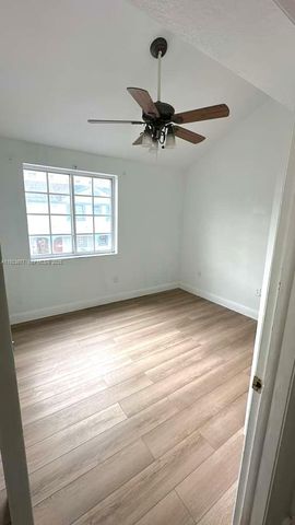 12065 SW 18th St 8-49, Miami, FL 33175