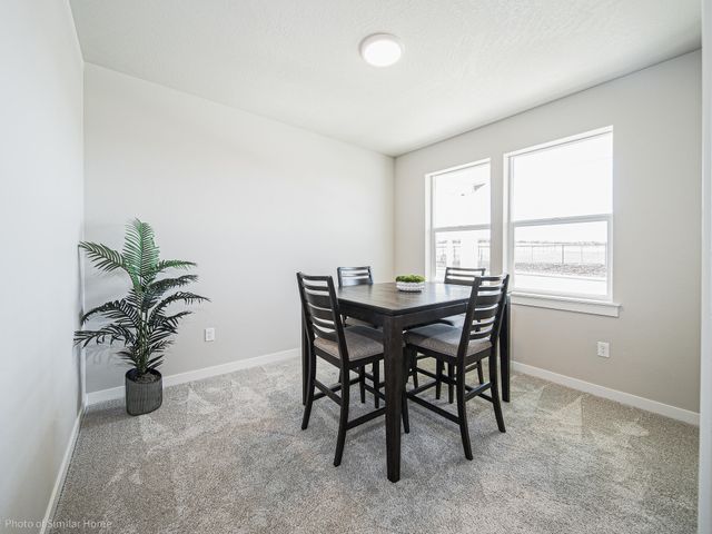 3687 Luchu Street 110, Medford, OR 97504