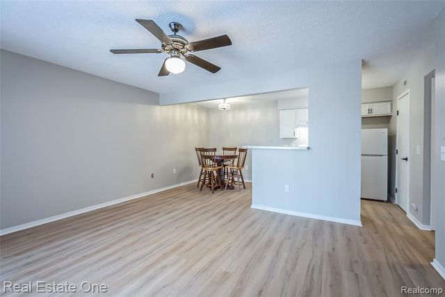 410 Spring Brooke Drive, Brighton, MI 48116