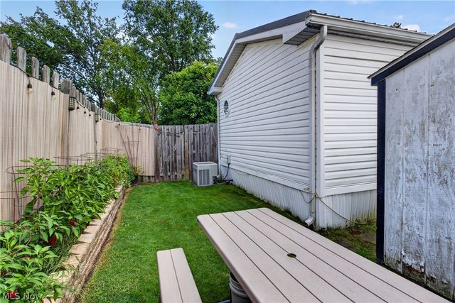 35157 Center Ridge Road 153, North Ridgeville, OH 44039