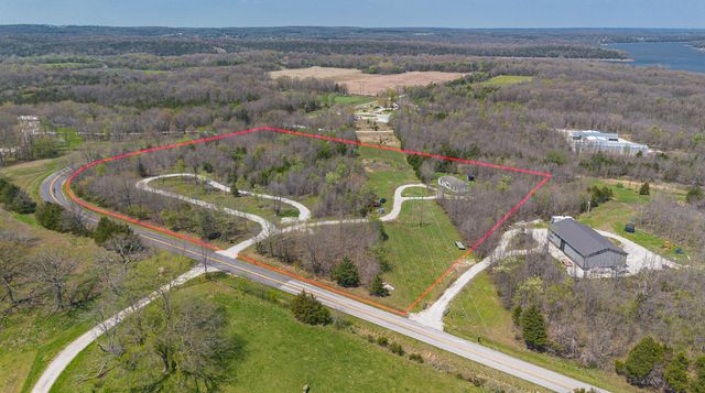 3260 Highway Rb, Bolivar, MO 65613