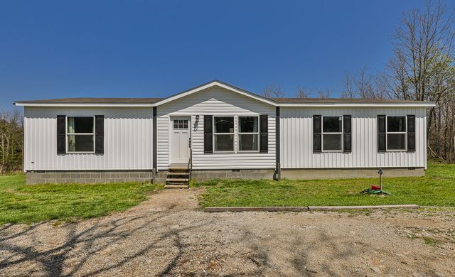 3260 Highway Rb, Bolivar, MO 65613