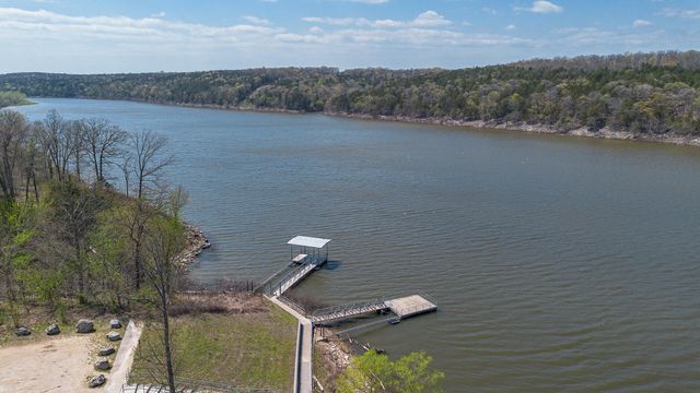 3260 Highway Rb, Bolivar, MO 65613